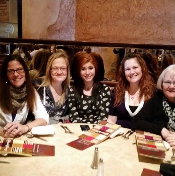 Meet your Posher, Beverly - Picture 1 of 1